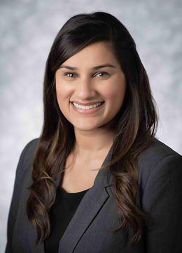 Dr. Divya Chari Headshot