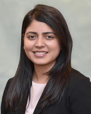 Tina Munjal, MD, Headshot