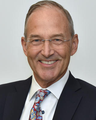 Dr. Deschler Headshot