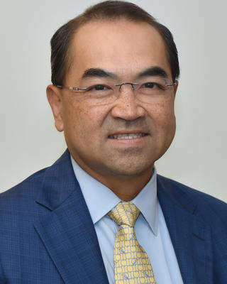 Dr. Lin Headshot