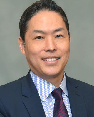 Dr. Lee Headshot