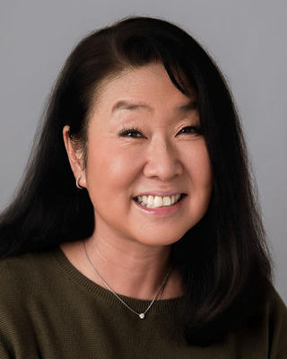 Dr. Chong headshot