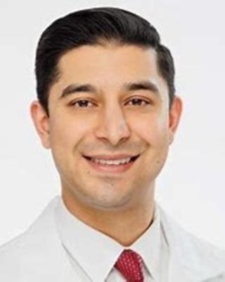 Dr. Tandon Headshot