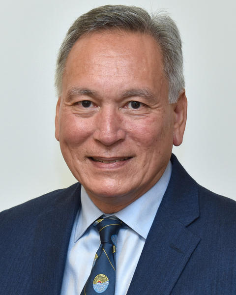 Dr. deVenecia Headshot